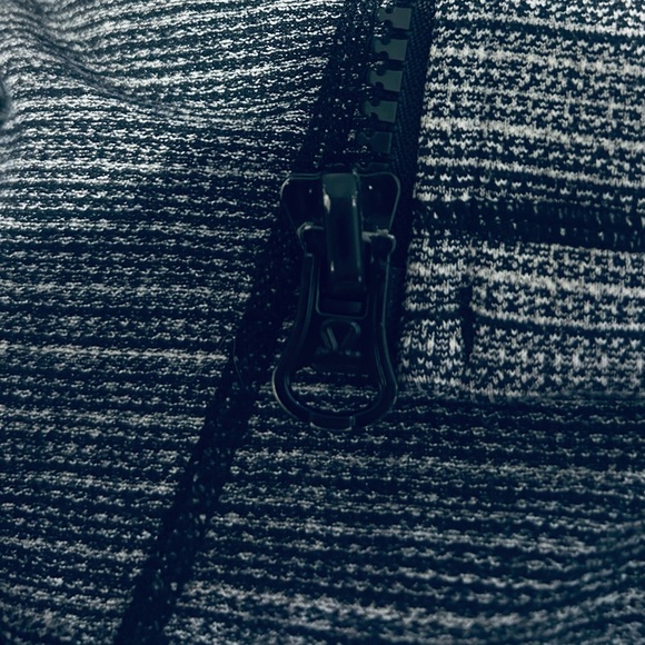 Lululemon Athletica Gray and Black Define Jacket - Picture 8 of 10